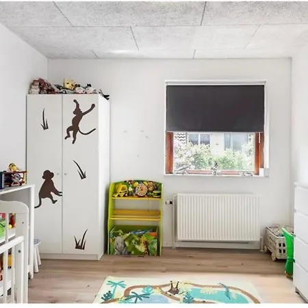 Stort Hus I Rolige Omgivelser Villa *